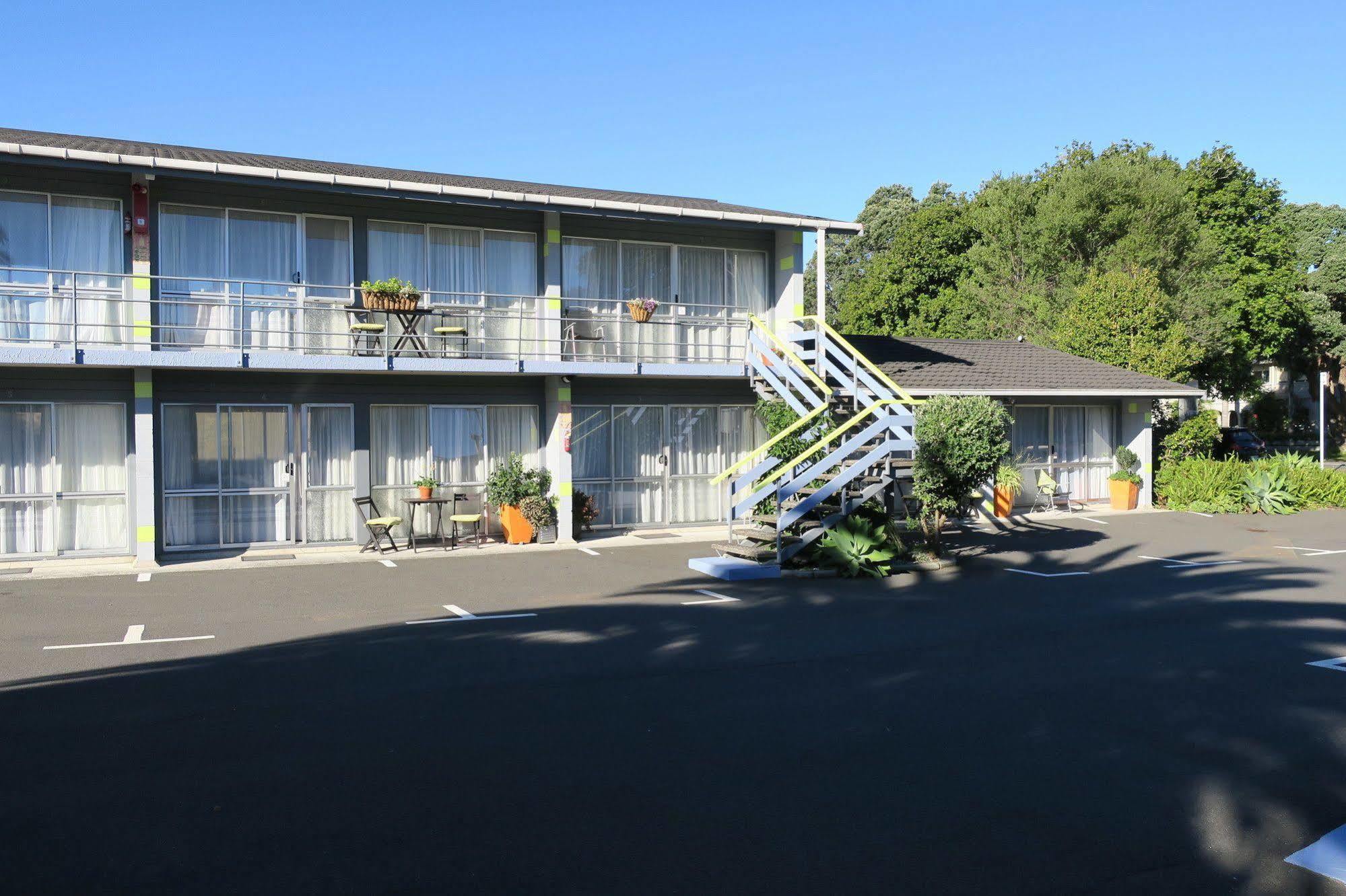 Roselands Motel Tauranga Luaran gambar